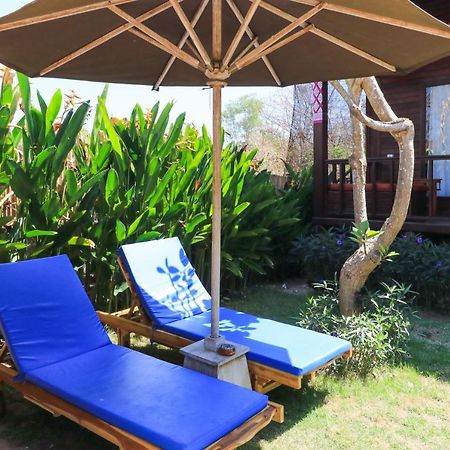Uma Hostel Lembongan Buitenkant foto