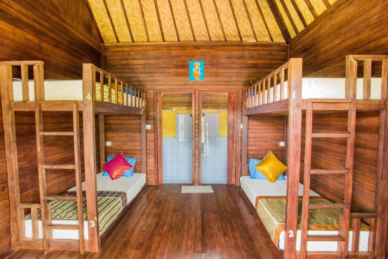 Uma Hostel Lembongan Buitenkant foto