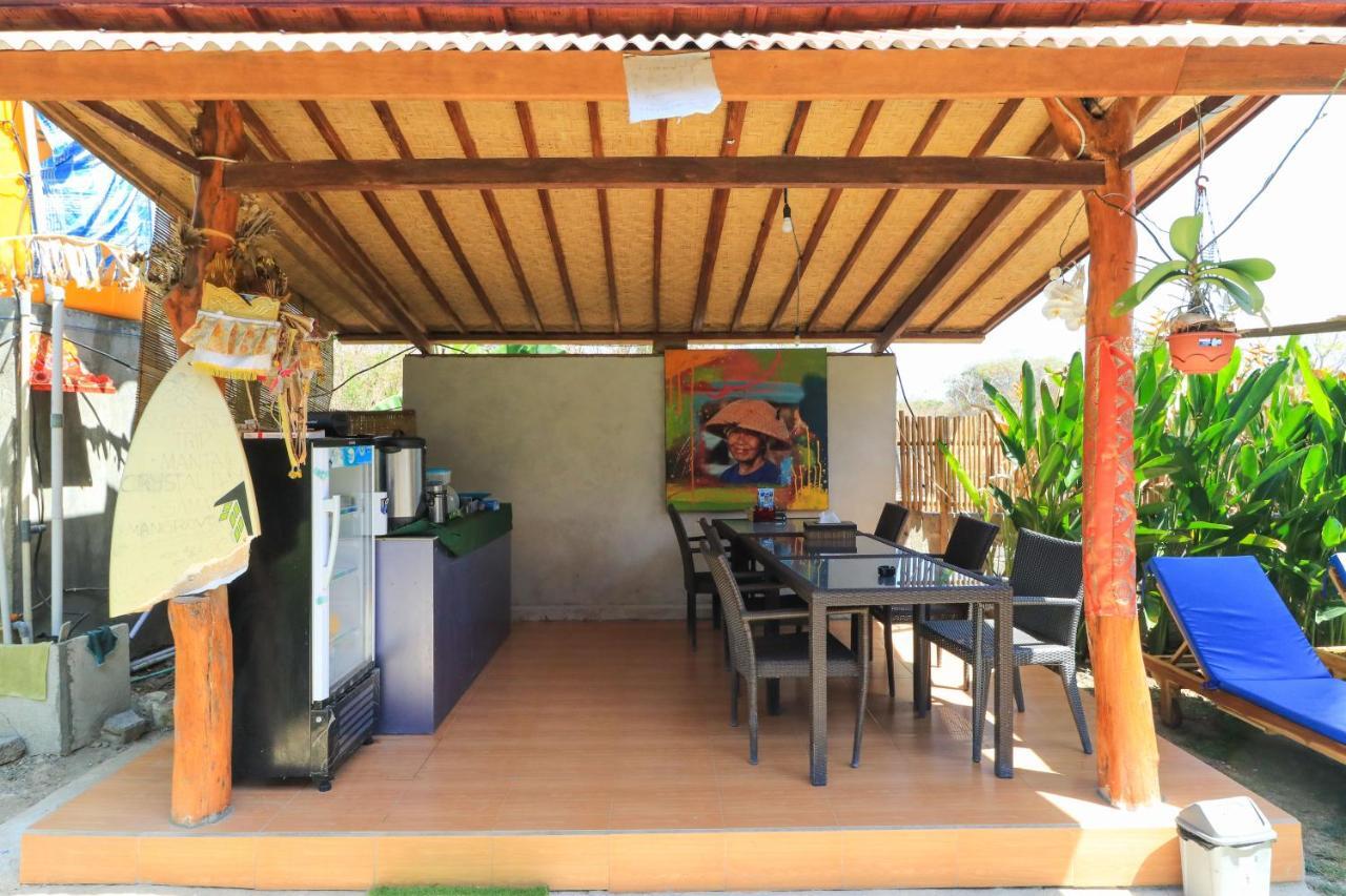 Uma Hostel Lembongan Buitenkant foto